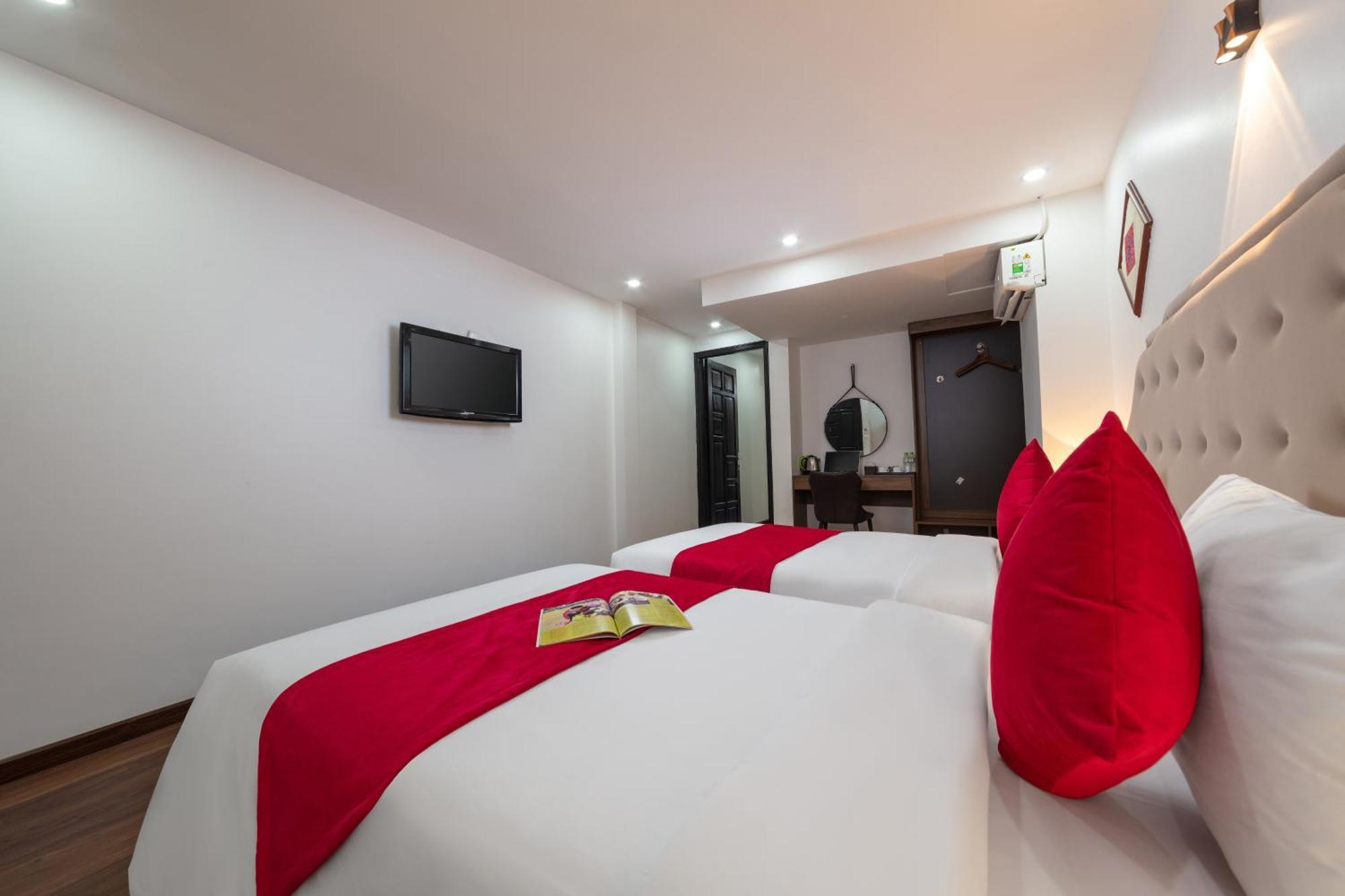 Hanoi Liliane Hotel And Travel Exterior photo