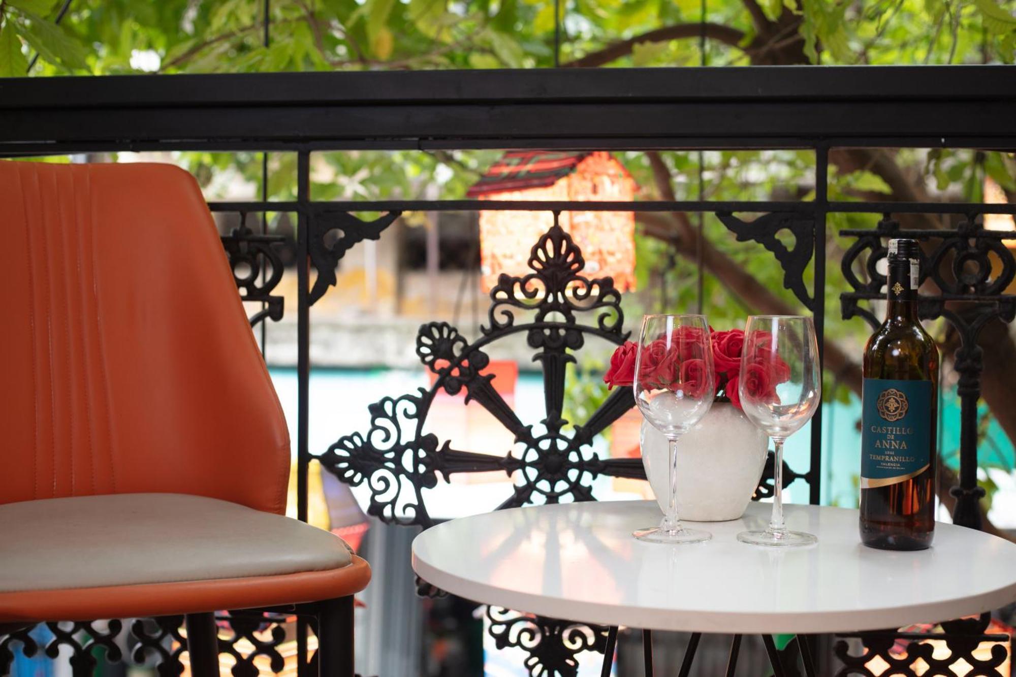 Hanoi Liliane Hotel And Travel Exterior photo